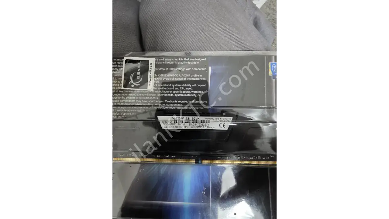 G.Skill Ripjaws V 16GB DDR4-3200 (model: F4-3200C16S-16GVK)